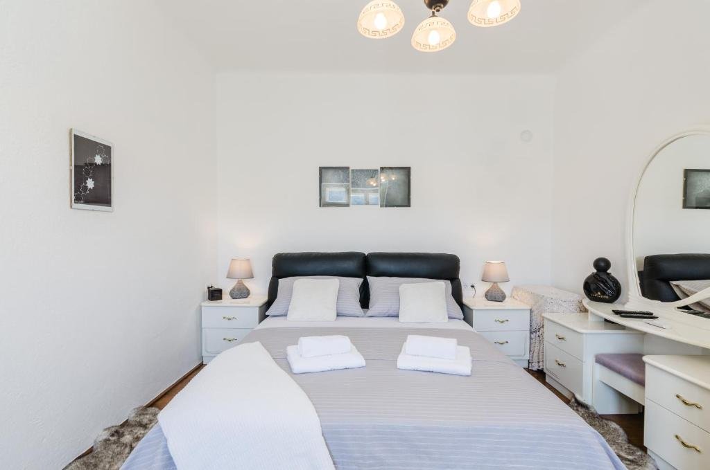 Villa Santa Barbara photo 424607613